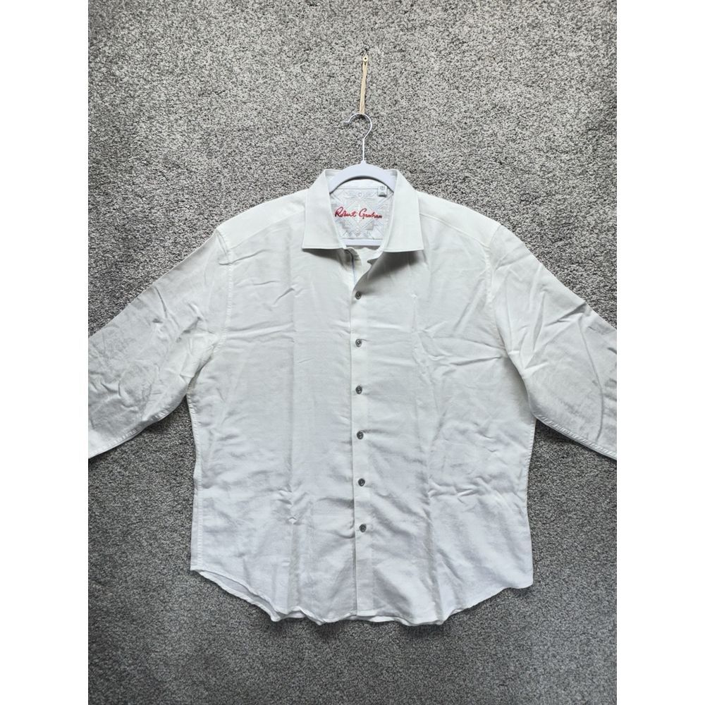 Robert Graham Classic White Button-Down Shirt